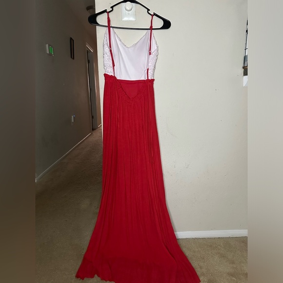 Sundress - Picture 3 of 3